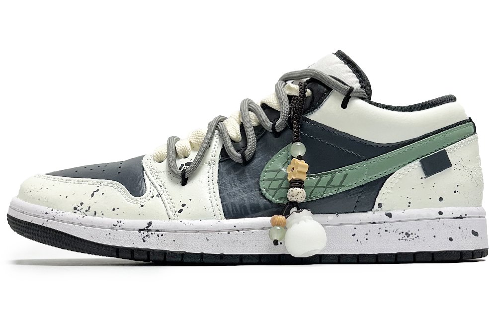 Jordan Air Jordan 1 Anti Slip And Wear Resistant Lightweight Low Top Vintage Basketball Shoes Men's Beige Black Green