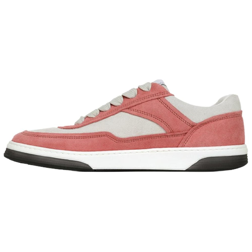 CHANEL Low Top Stylish Skateboarding Shoes Women's Pink White