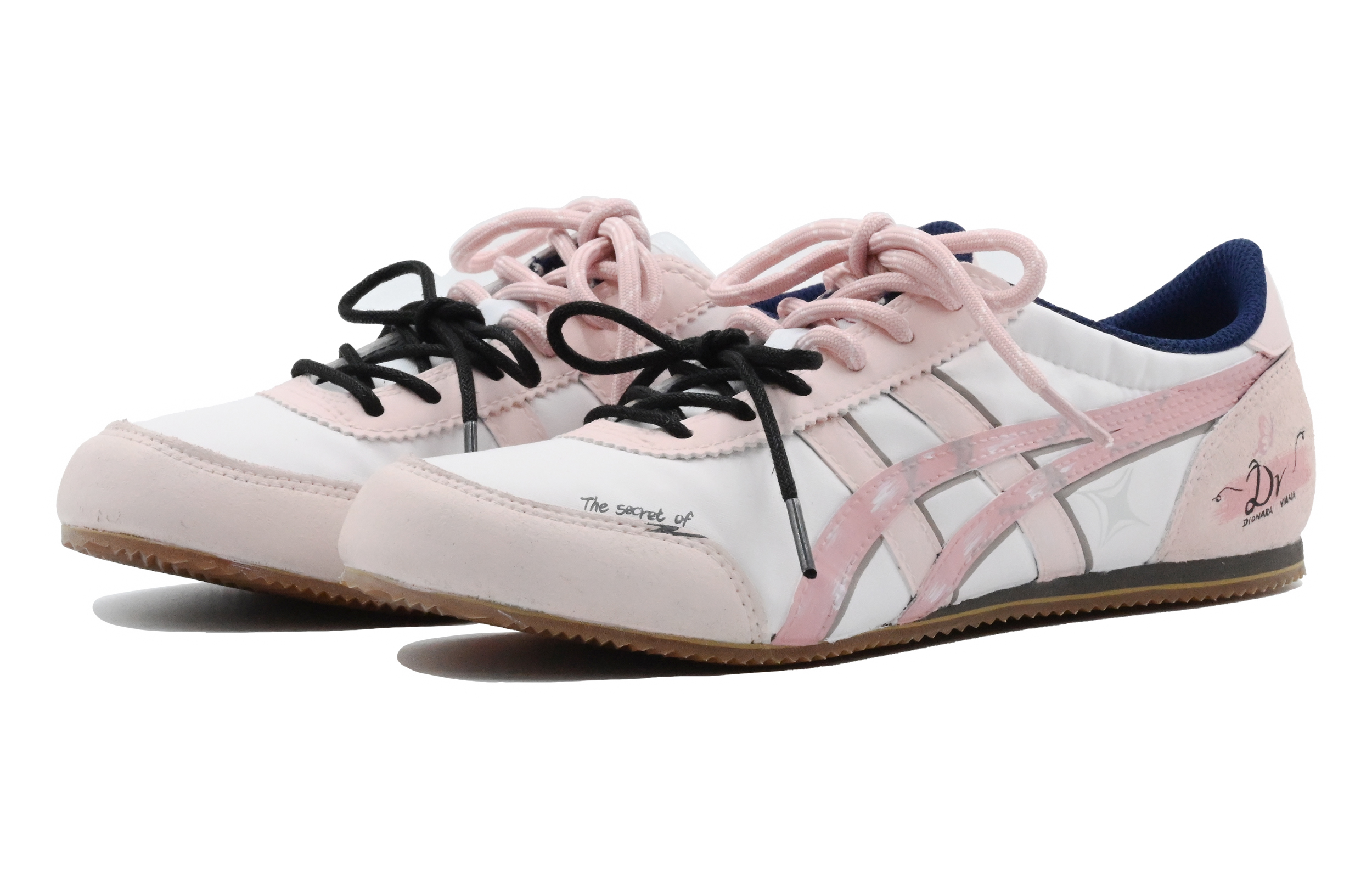 Onitsuka Tiger Track Trainer Pink Kiss Gift Abrasion Resistant Low top Casual Shoes Unisex Beige Pink купить в интернет-магазине Yoocart с быстрой доставкой по России.