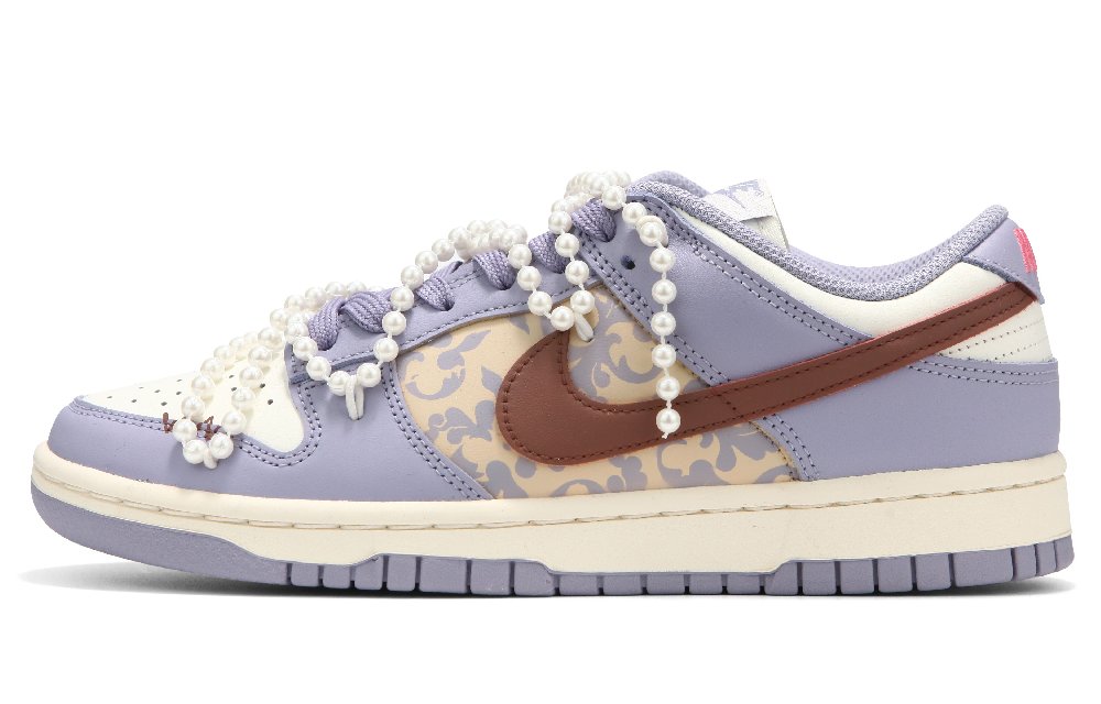 Nike Dunk Skateboard Shoes Women's Low-Top White Purple