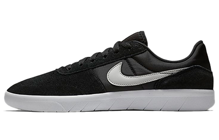 Nike Sb Team Classic Black White