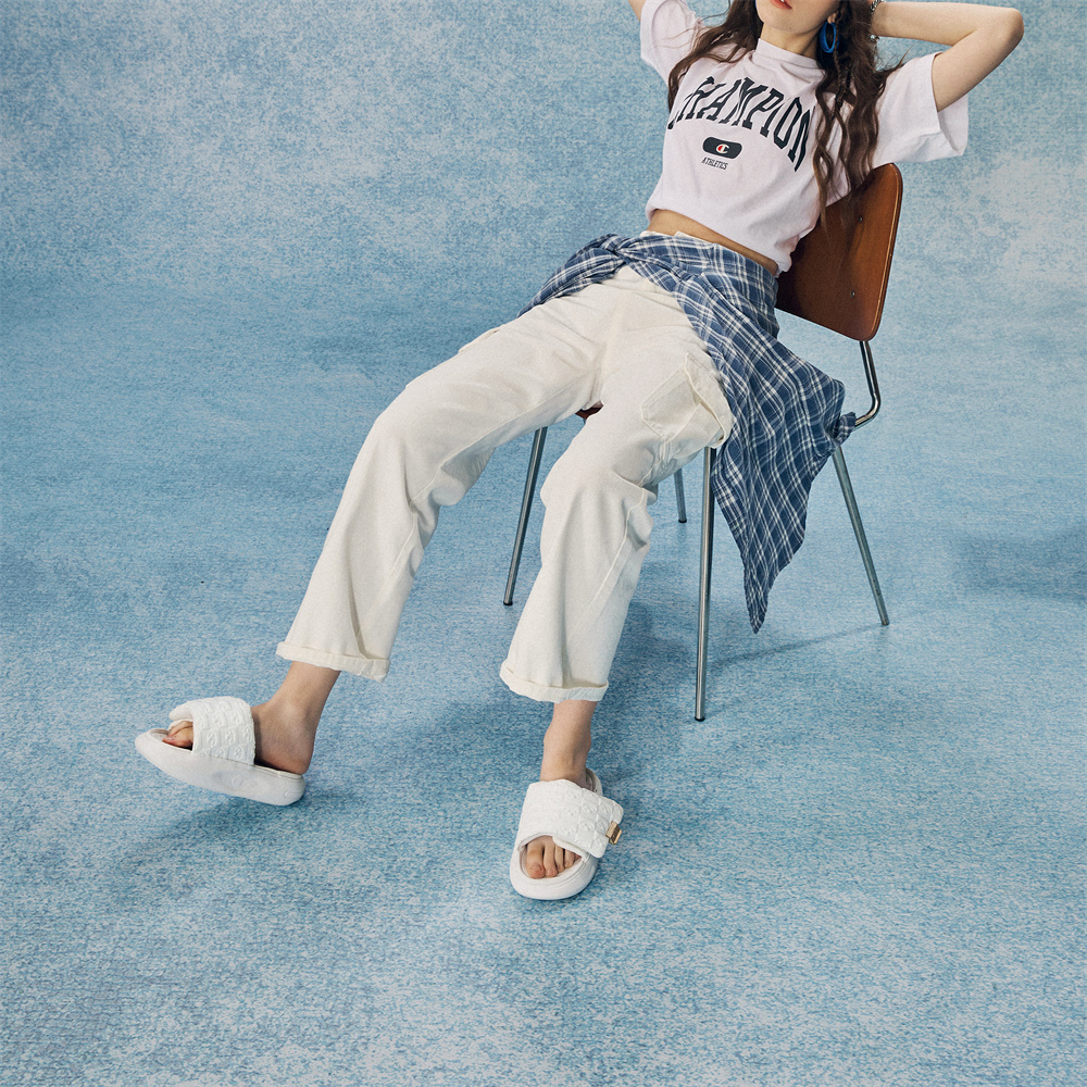 Champion Campus EVA Leather Patchwork Quiet Slide Slippers Women's White купить в интернет-магазине Yoocart с быстрой доставкой по России.