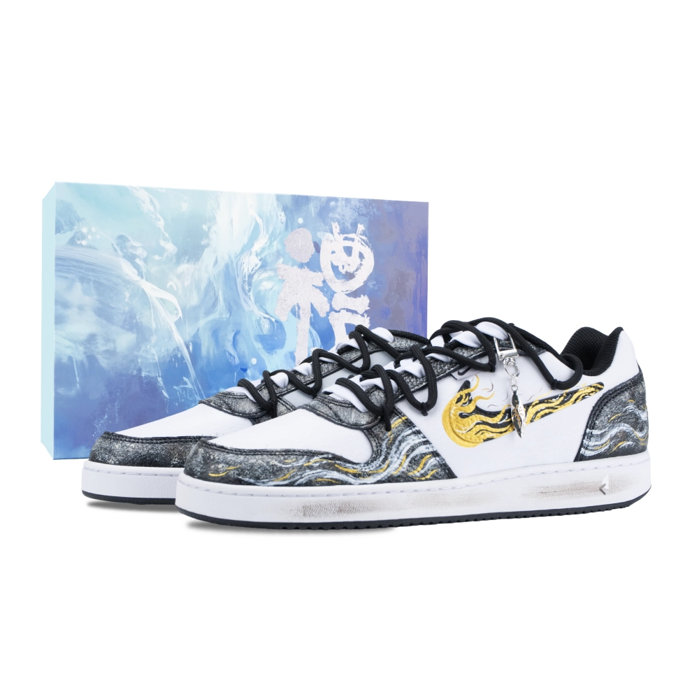 Nike EBERNON Gilded Low top Skateboard Shoes Men's Black White Gold