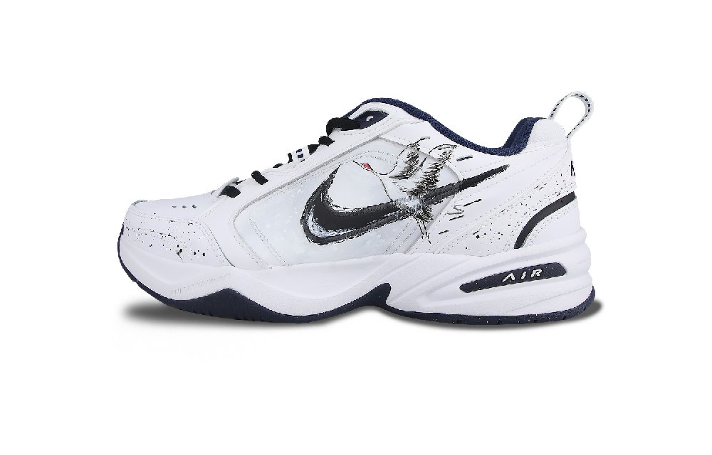 Nike Air Monarch 4 Low Top Chunky Sneakers Unisex Black White