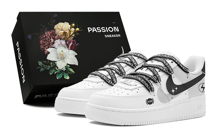 Nike Air Force 1 Low Low-Top Skateboard Shoes GS Black White