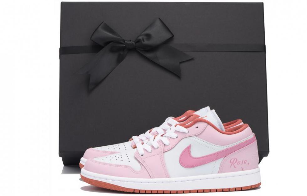 Jordan Air Jordan 1 Slip-Resistant Coverage Low-Top Vintage Basketball Shoes Women's Pink