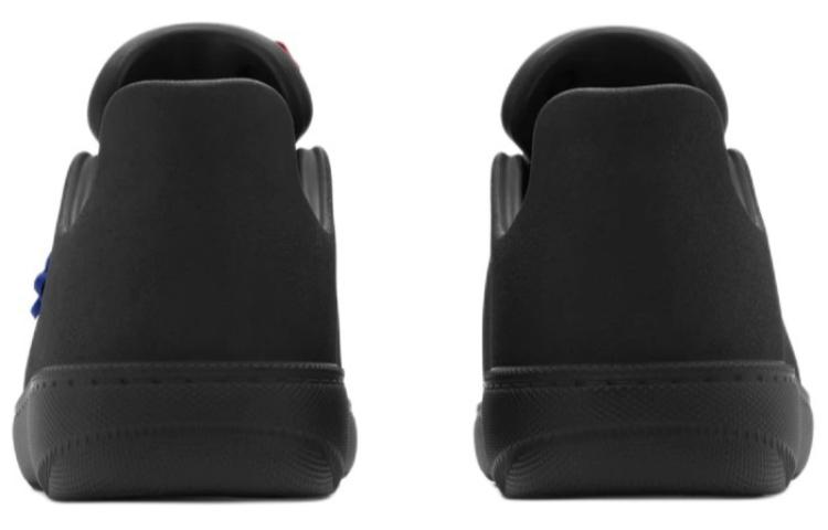 Burberry Bubble Charm-embellished Sneakers купить в интернет-магазине Yoocart с быстрой доставкой по России.