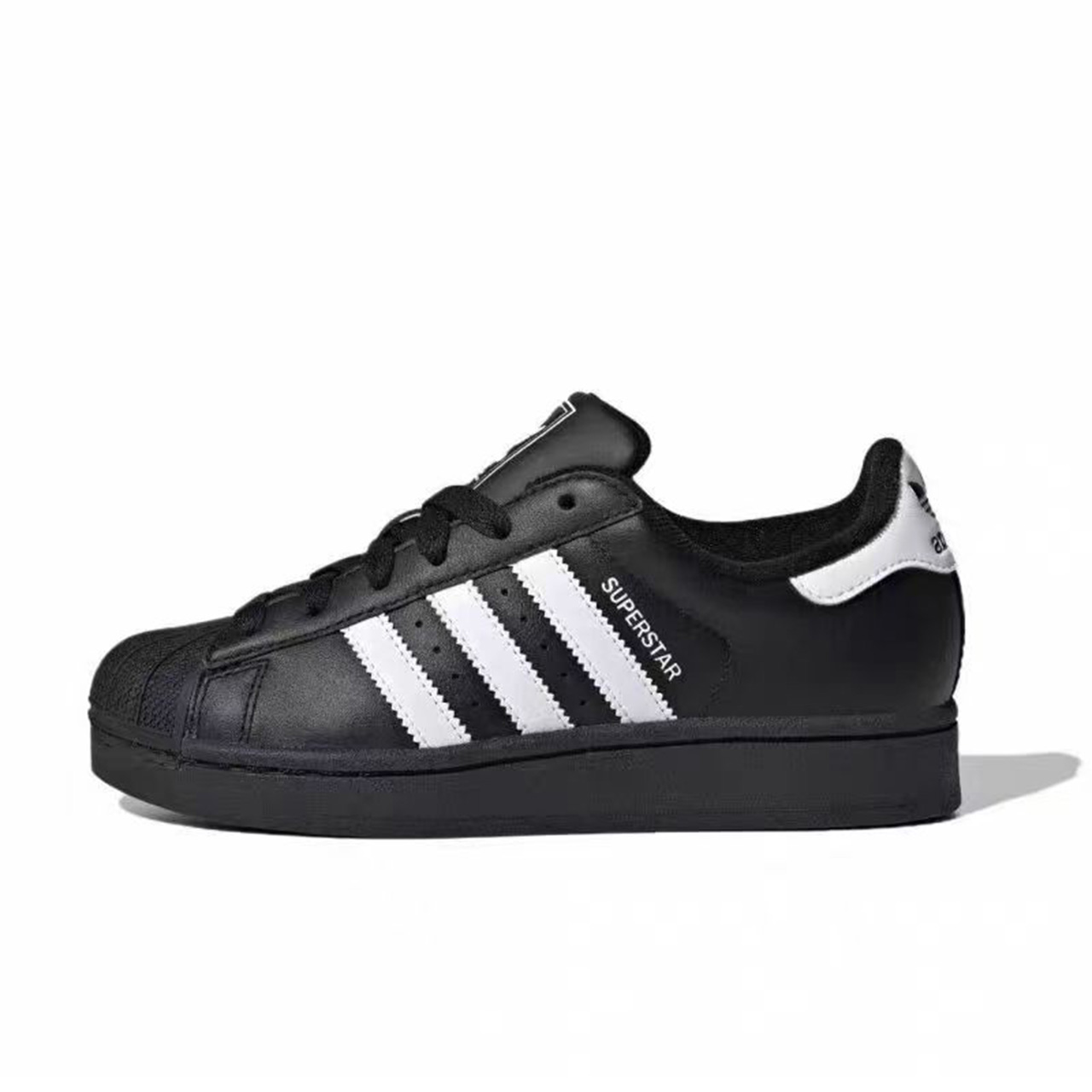 Adidas Originals Superstar 2 Low Top Skateboard Shoes Unisex Black купить в интернет-магазине Yoocart с быстрой доставкой по России.