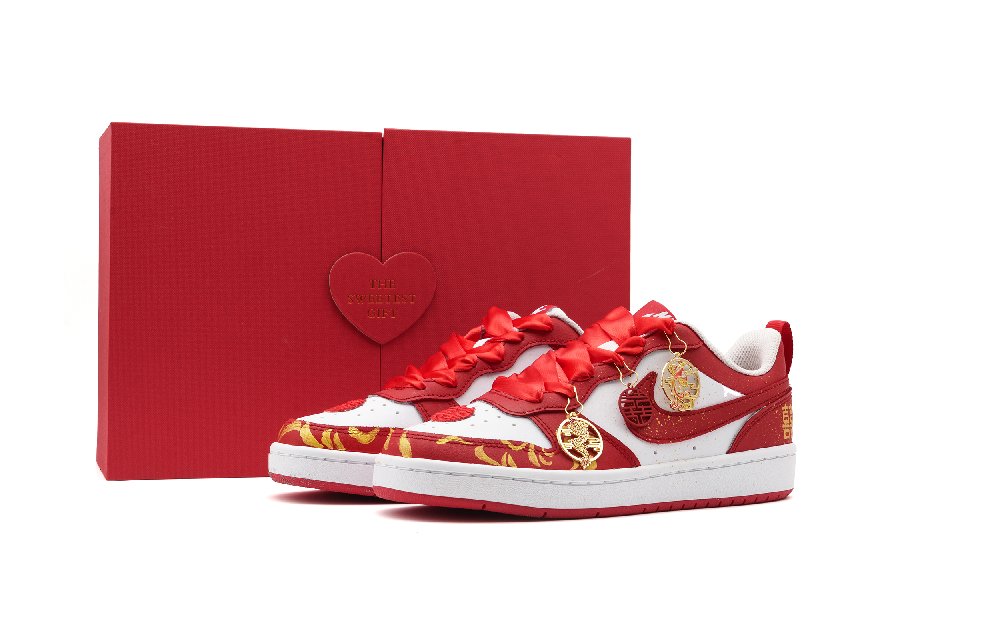 Nike Court Borough 2 Low Top Skateboard Shoes Women's Red