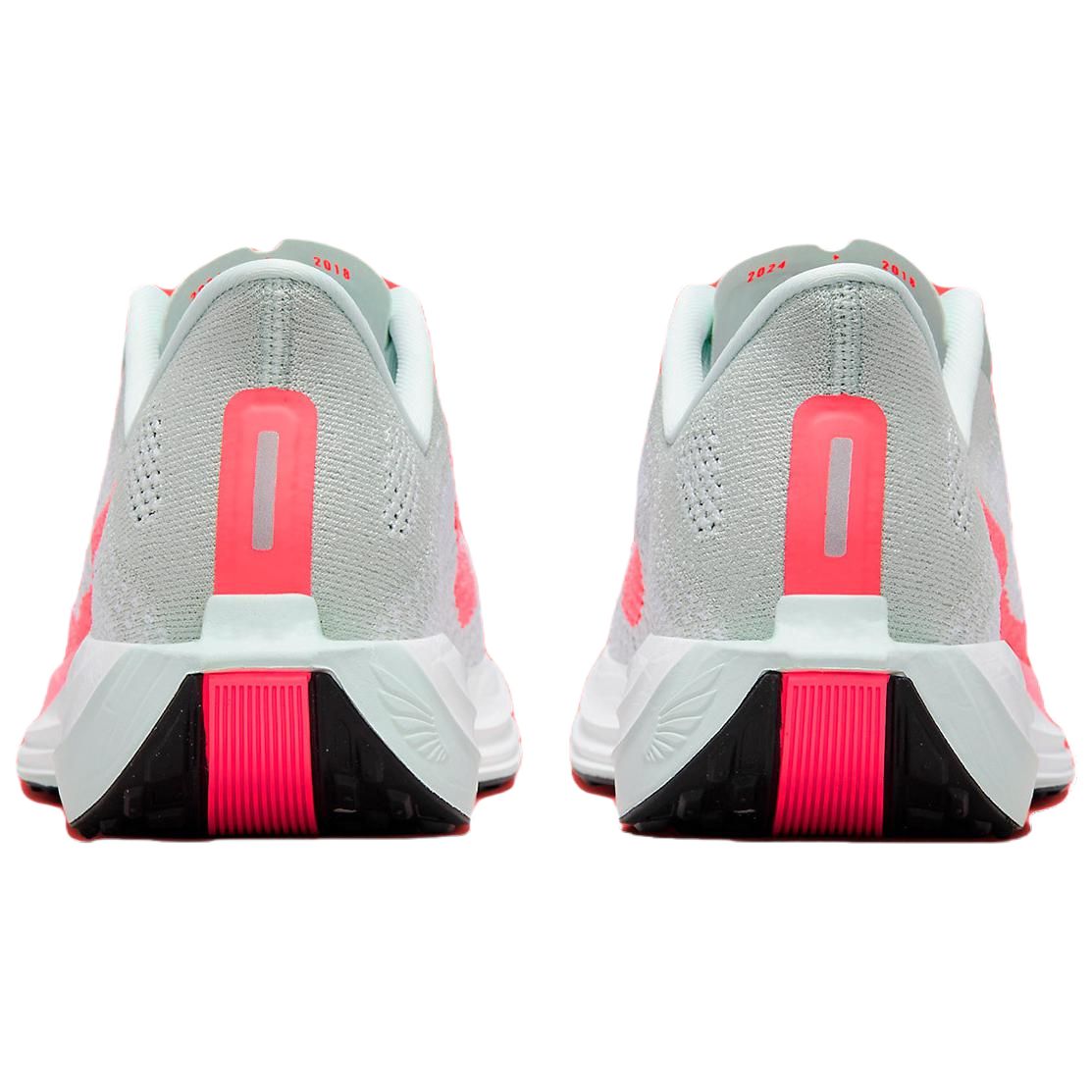 Nike ZoomX Pegasus Plus Hot Punch купить в интернет-магазине Yoocart с быстрой доставкой по России.