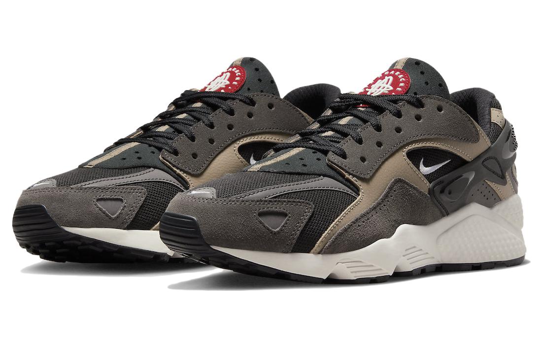 Nike Air Huarache Runner Black Medium Ash купить в интернет-магазине Yoocart с быстрой доставкой по России.