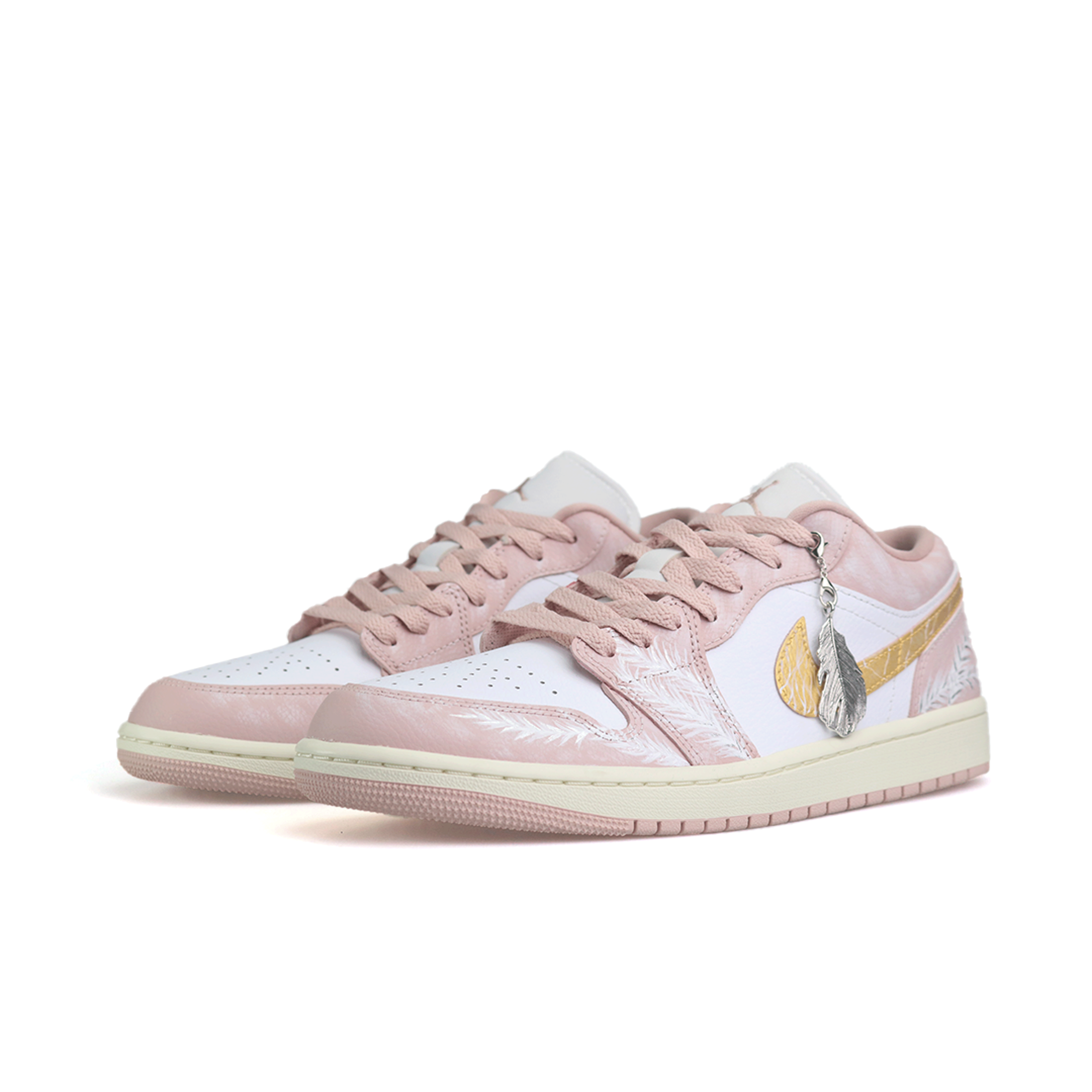JORDAN Air Jordan 1 Vintage Basketball Shoes Unisex Low top Pink/Gold/White купить в интернет-магазине Yoocart с быстрой доставкой по России.