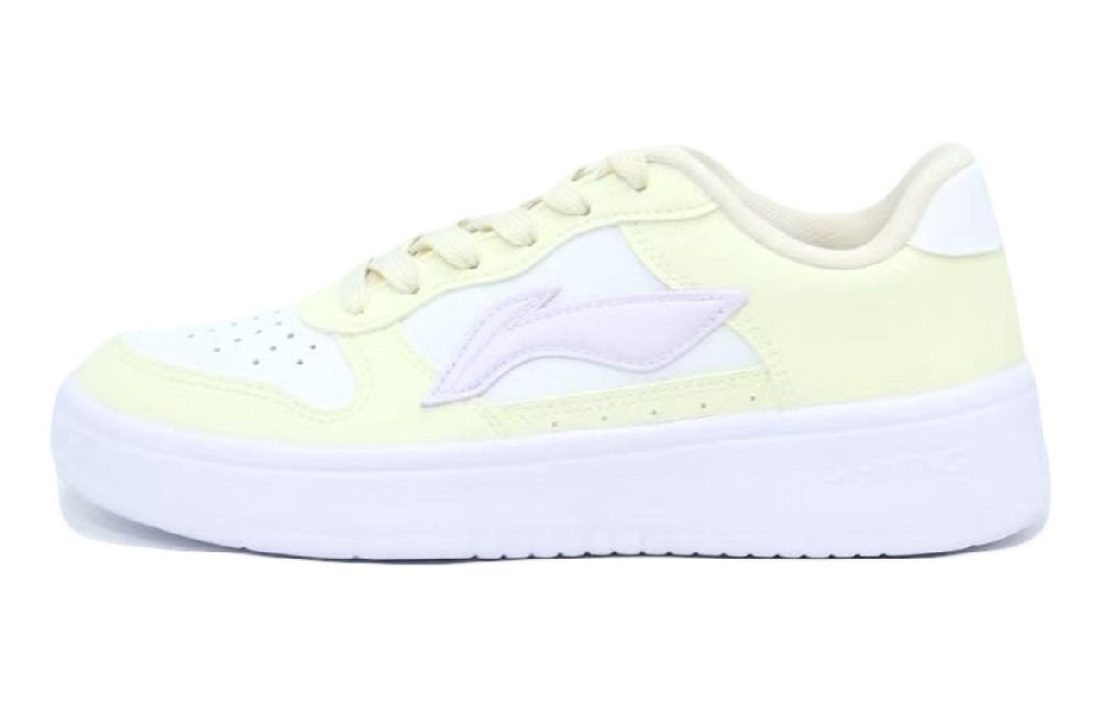 LiNing Pontoon Boats Slip Resistant Abrasion Resistant Low top Skateboard Shoes Women's Light Yellow
