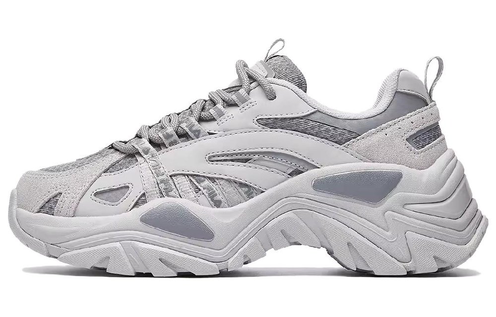 FILA Fishbone Breathable Coverage Moisture-Wicking Low-Top Chunky Sneakers Unisex Gray