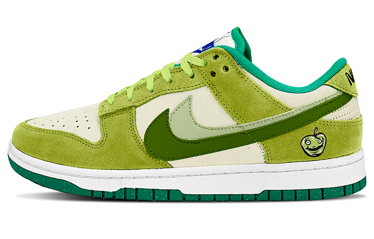 Nike Dunk Low Top Skateboard Shoes Women's Beige Green