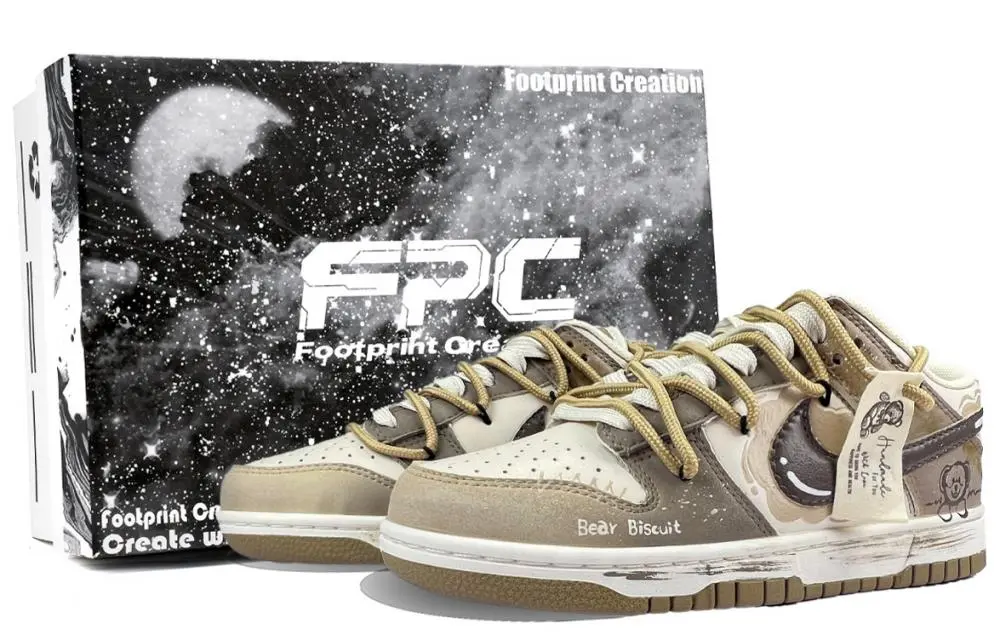 Nike Dunk Bear Cookies Abrasion Resistant Low top Skateboard Shoes Unisex Khaki