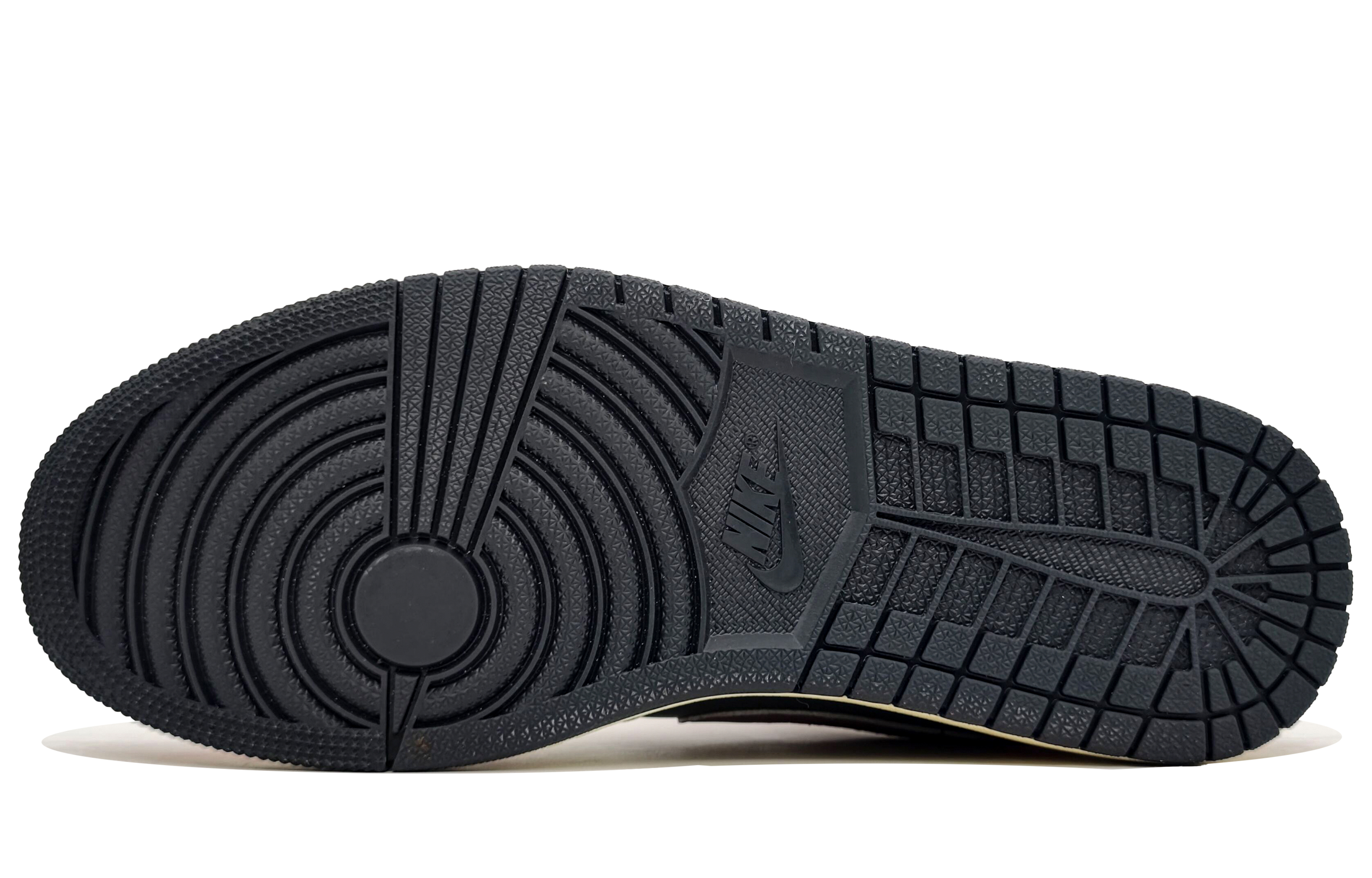 Jordan Air Jordan 1 Durable Breathable Low-Top Vintage Basketball Shoes Unisex Black Red купить в интернет-магазине Yoocart с быстрой доставкой по России.