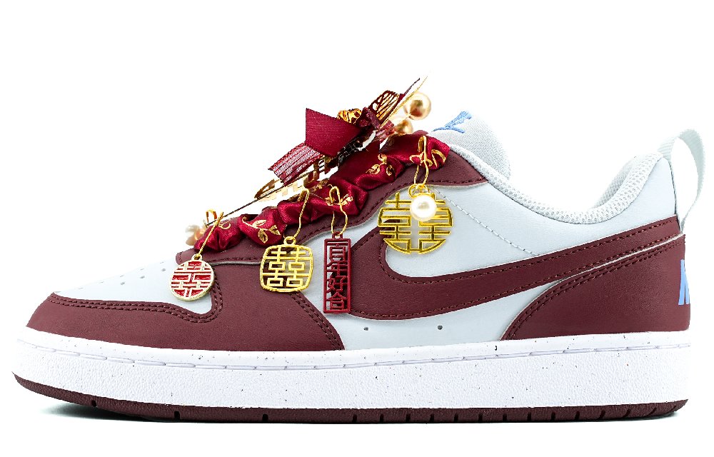 Nike Court Borough Non slip Lightweight Low Top Skateboard Shoes Women's Burgundy