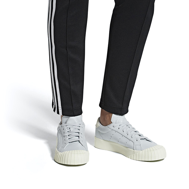 Everyn Women's Adidas Originals 'Blue Tint' Women's