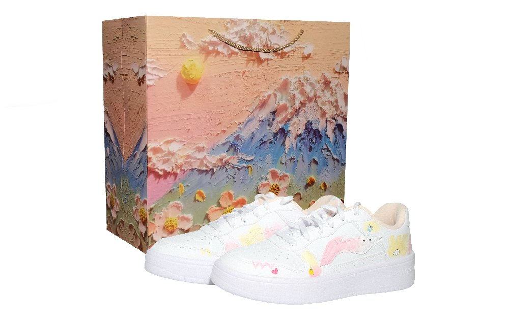 LiNing Pontoon Boats Anti Slip Wear Resistant Low Top Skateboard Shoes Women's White