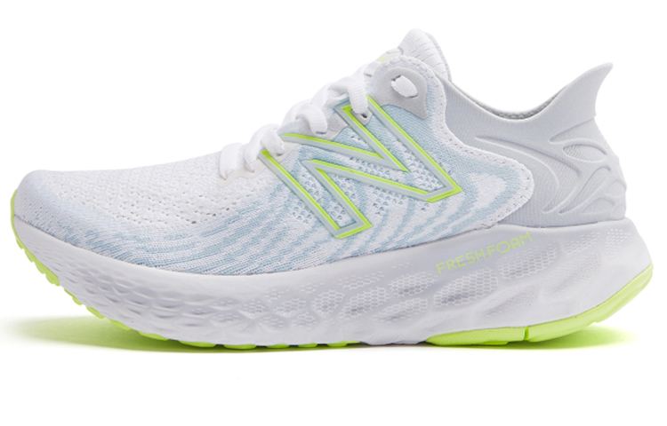 New Balance Беговые кроссовки с низким верхом для женщин