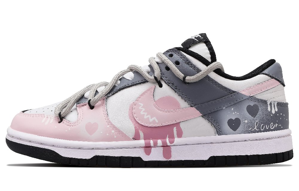Nike Dunk Skateboard Shoes Women's Low-Top Pink