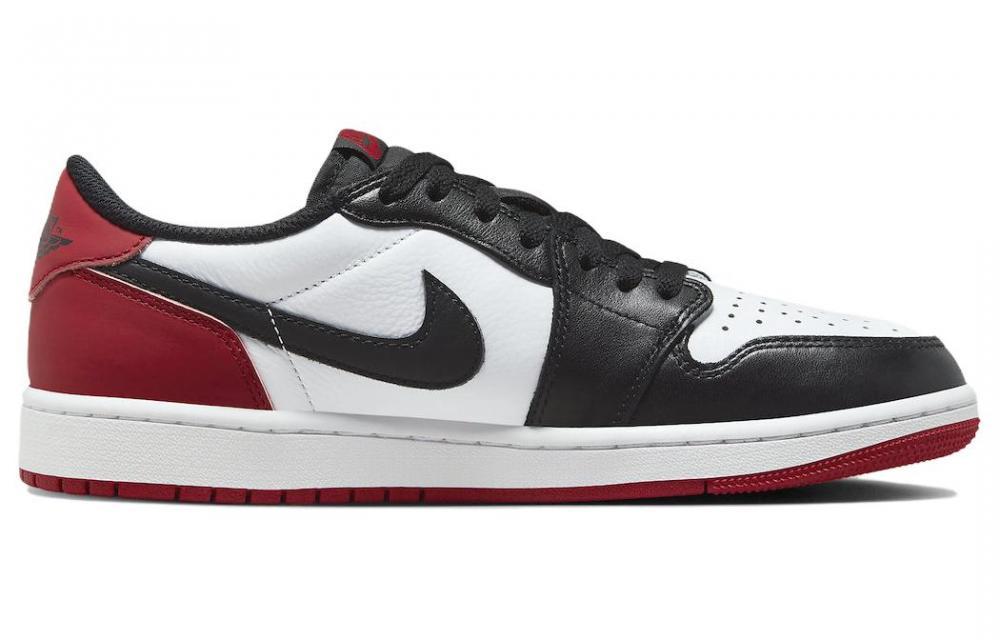 JORDAN 1 Retro Low Og Black Toe 2023