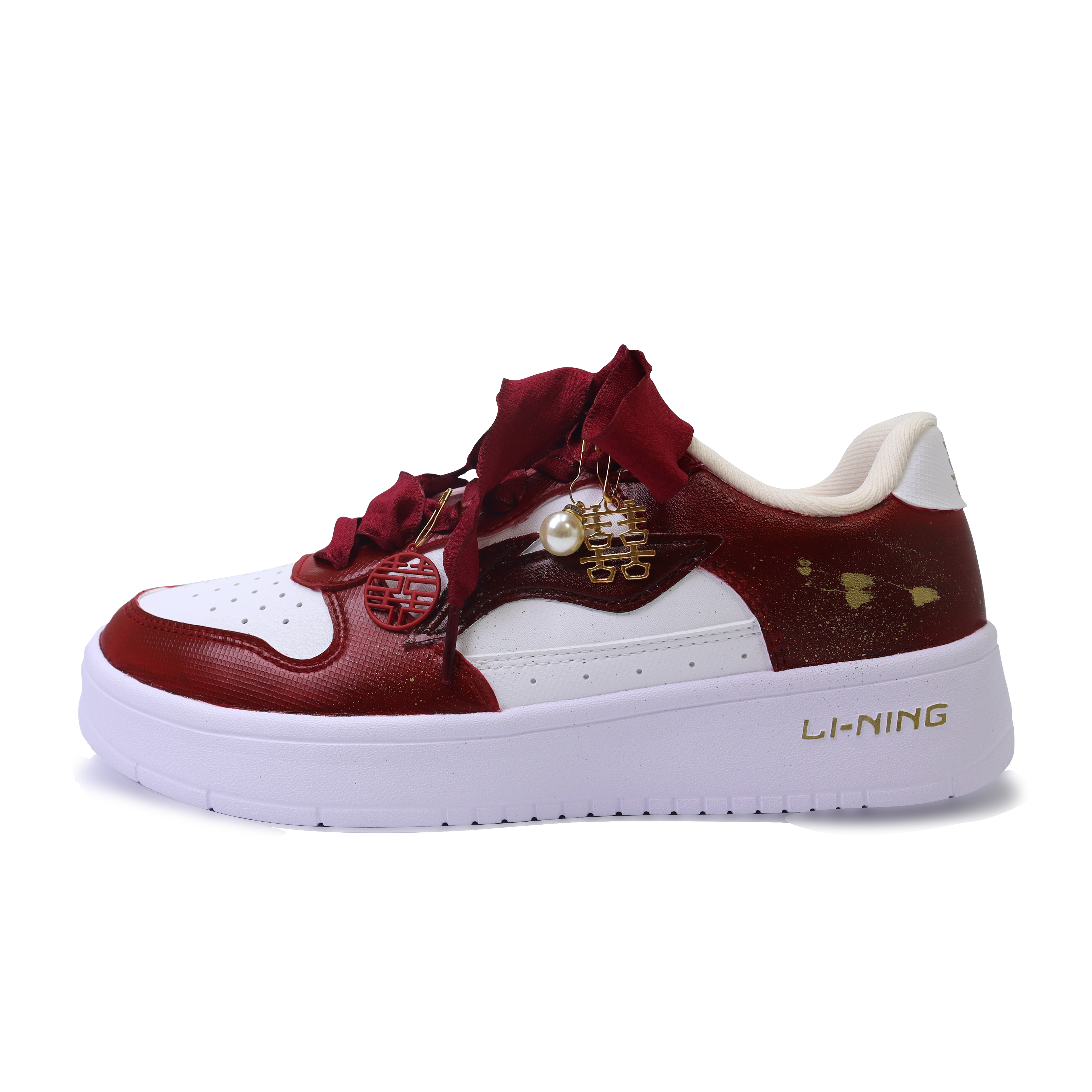 LINING Pontoon Boats Skateboard Shoes Unisex Low top Red