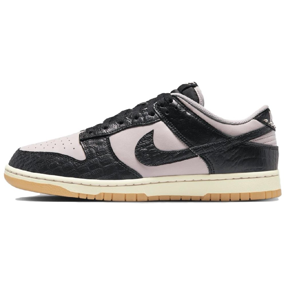 Nike Dunk Low Retro Pink Foam Black