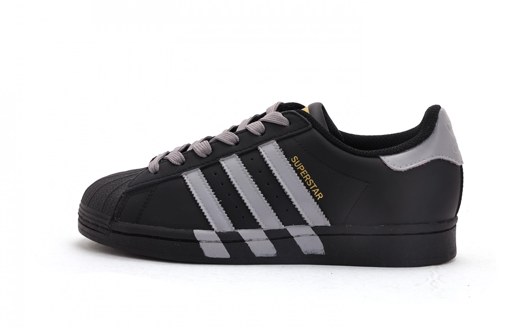 Adidas Originals SUPERSTAR Coverage Abrasion Resistant Low top Skateboard Shoes Unisex Black Gray