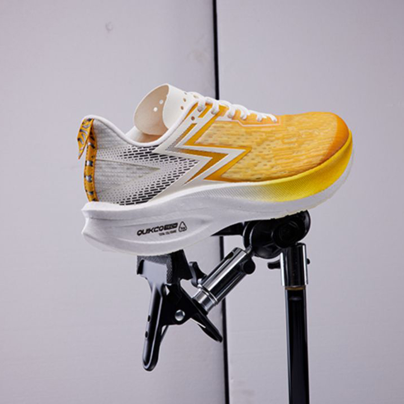 361° Flying ET Running Shoes Unisex Low-Top White купить в интернет-магазине Yoocart с быстрой доставкой по России.