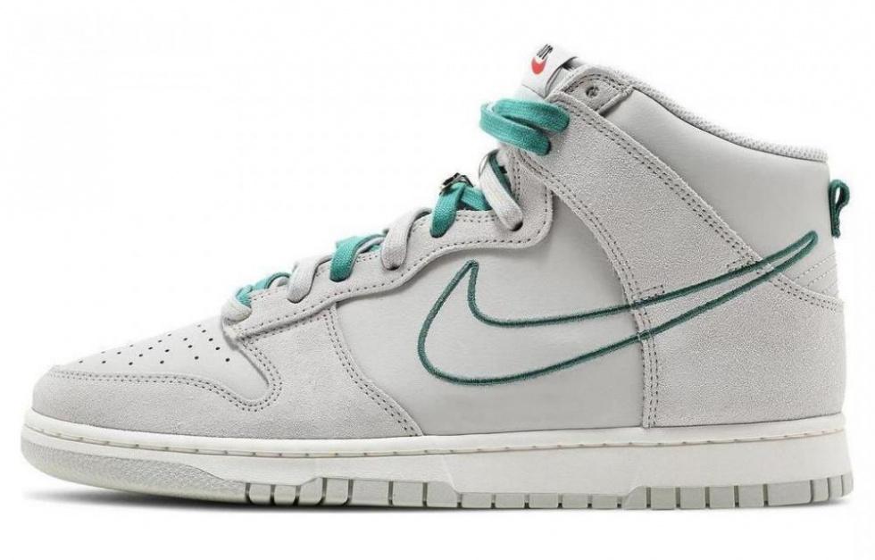 Nike Dunk High First Use Sail