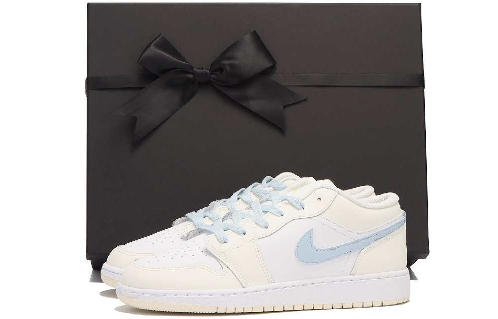 Jordan Air Jordan 1 Non-slip Lightweight Low-Top Vintage Basketball Shoes GS Yellow Blue