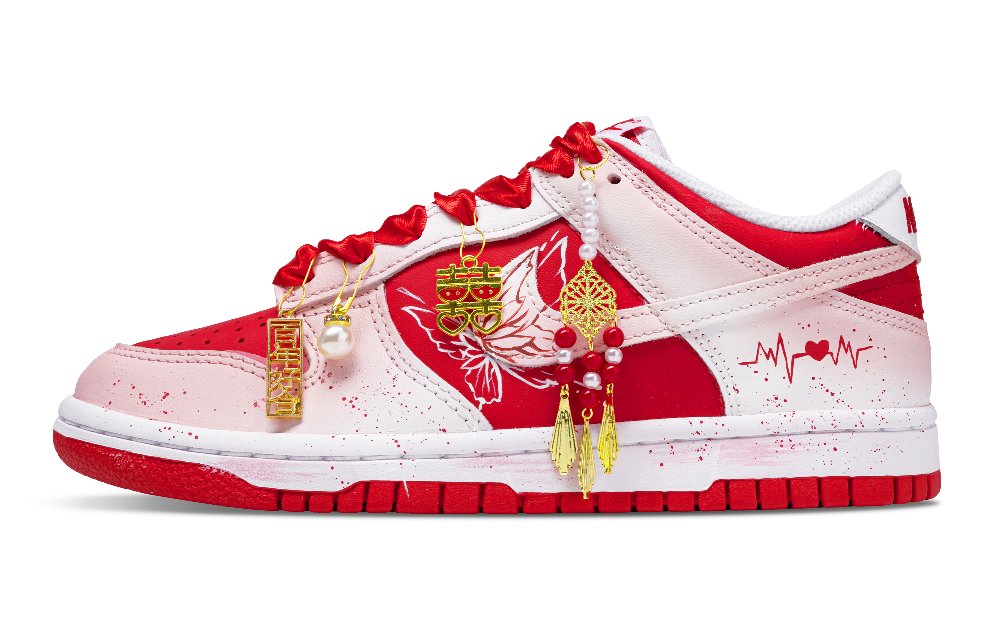 Nike Dunk Love Forever Shock Absorbers Low Top Skateboard Shoes Women's Red