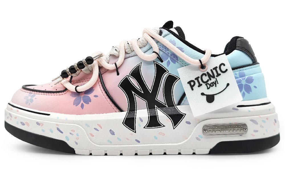 MLB Chunky Liner Wear Resistant Height Increasing Low Top Skateboard Shoes Unisex Gradient Blue Pink