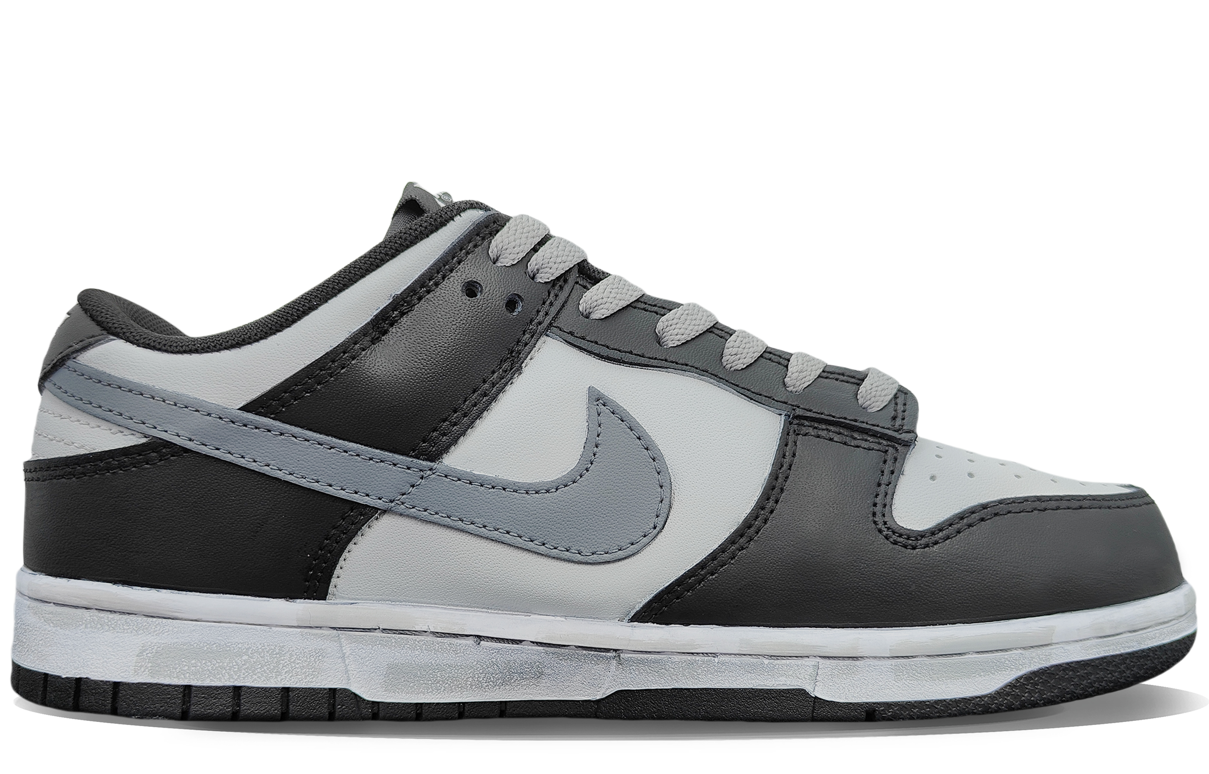 Nike Dunk Anti-Slip And Wear-Resistant Lightweight Low-Top Skateboard Shoes Women's Black Gray купить в интернет-магазине Yoocart с быстрой доставкой по России.