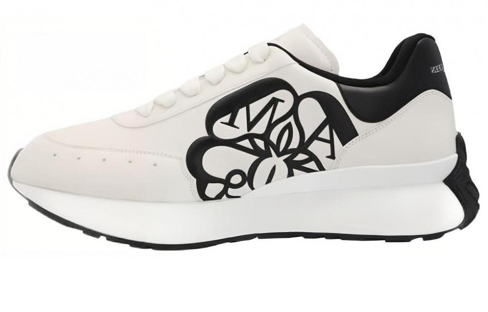 Alexander McQueen Sprint Runner White Black Crest