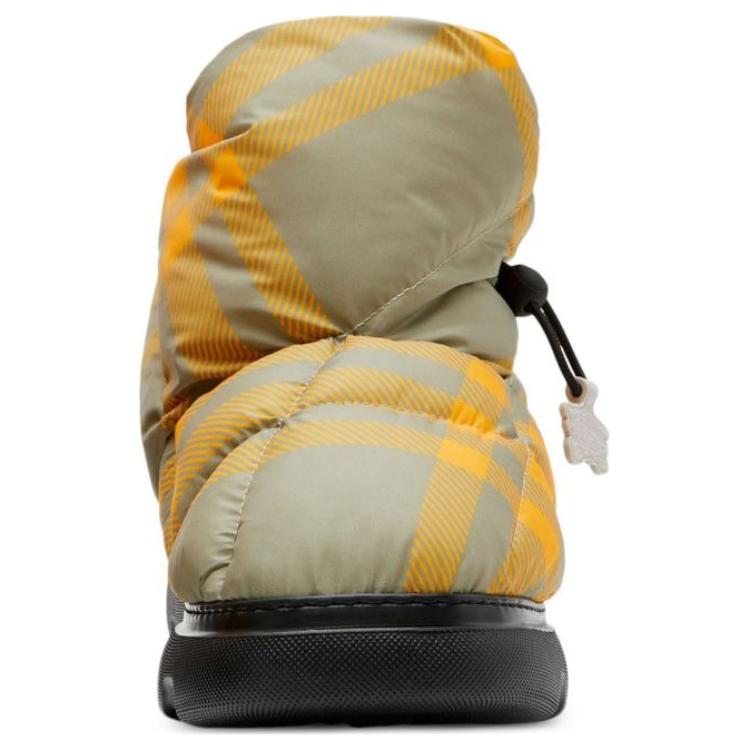 Burberry Check Pillow Boot 'Hunter' купить в интернет-магазине Yoocart с быстрой доставкой по России.