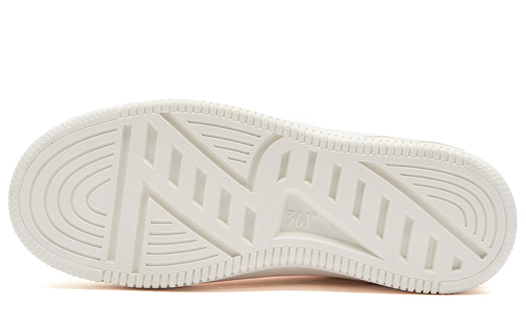 361° Coverage Slip Resistant Low Top Skateboard Shoes Women's Feather White Pink Orange купить в интернет-магазине Yoocart с быстрой доставкой по России.