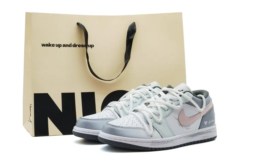 Jordan Air Jordan 1 Cushioning Low top Vintage Basketball Shoes Unisex Gray Pink