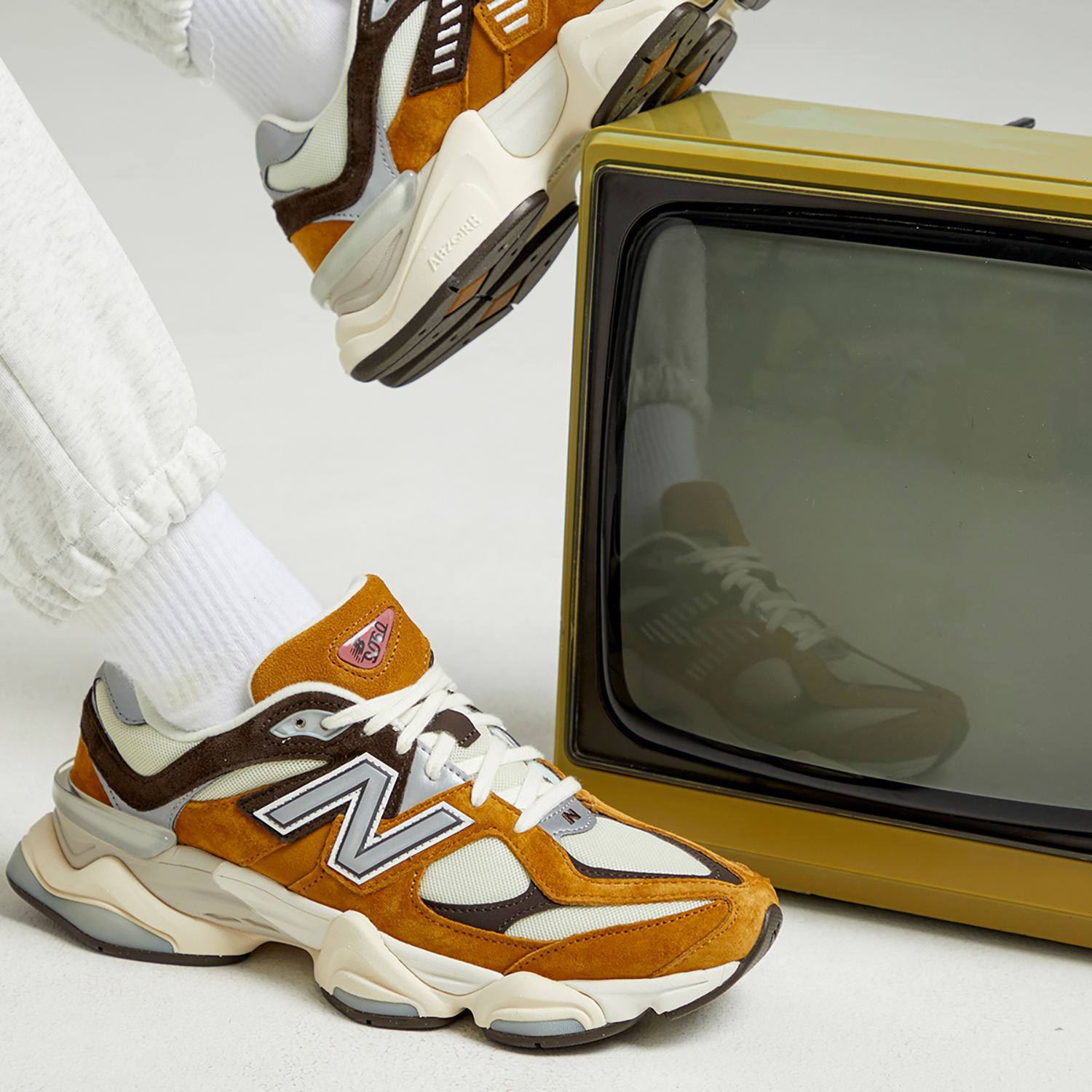 New Balance 9060 'Workwear' купить в интернет-магазине Yoocart с быстрой доставкой по России.