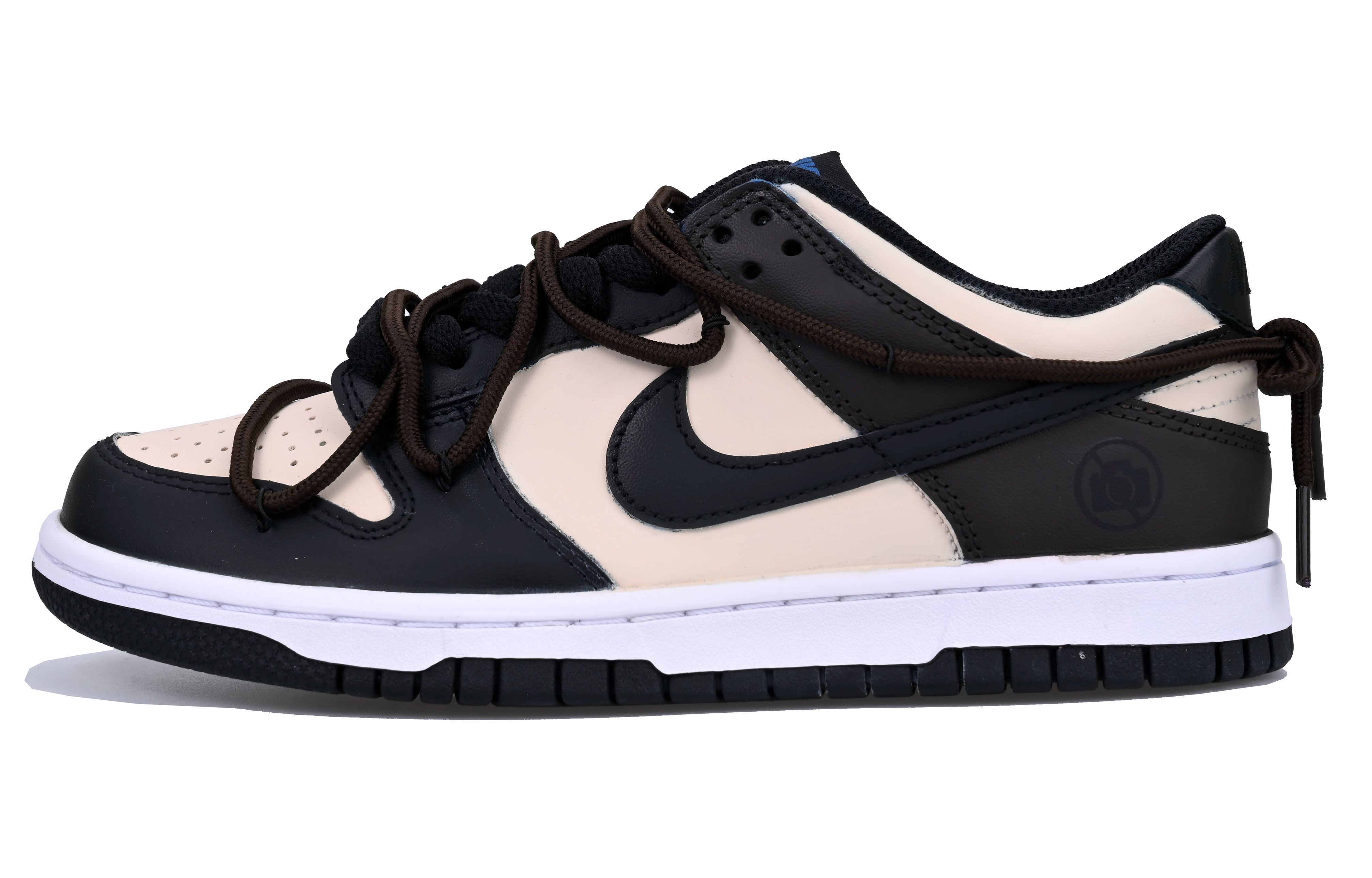 Nike Dunk Vlad Low top Skateboard Shoes GS Black Brown