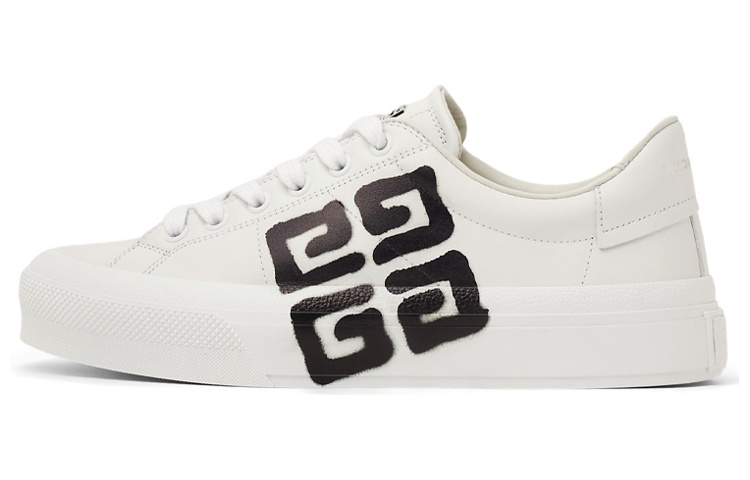 Givenchy Low Top Stylish Skateboarding Shoes Women's White Black