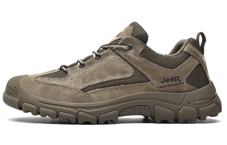 Jeep Mountaineering & Hiking Shoes Men Low Top Camel