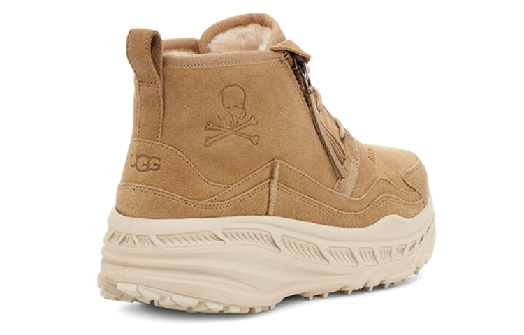 UGG Беговые кроссовки MID Top Мужские