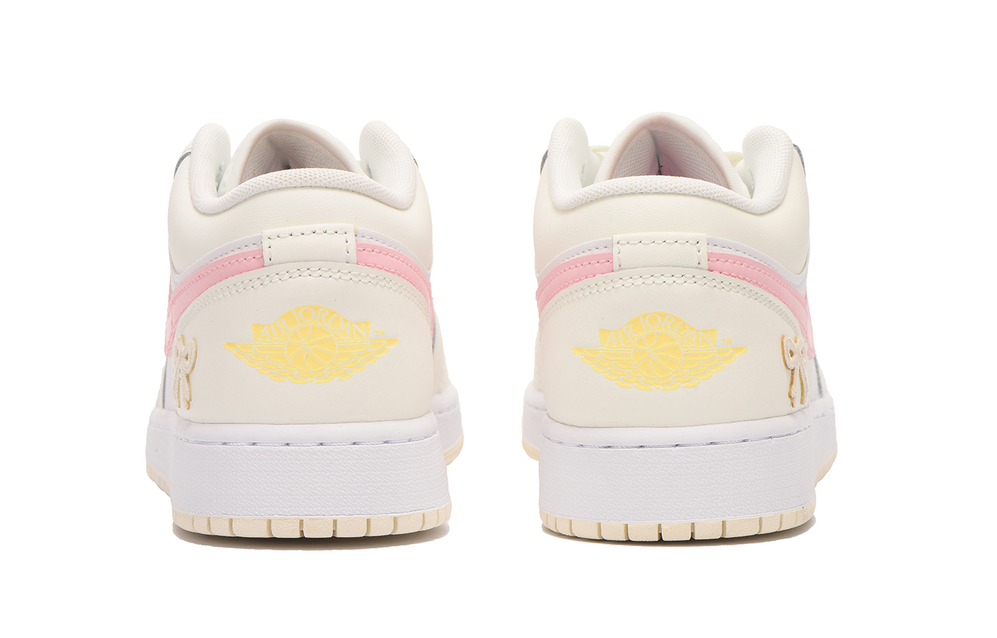 Jordan Air Jordan 1 Slip-Resistant Low-Top Vintage Basketball Shoes GS Yellow Pink купить в интернет-магазине Yoocart с быстрой доставкой по России.