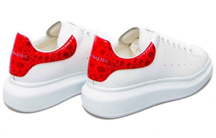 Alexander McQueen Oversized Sneaker 'White Red Crocodile' купить в интернет-магазине Yoocart с быстрой доставкой по России.