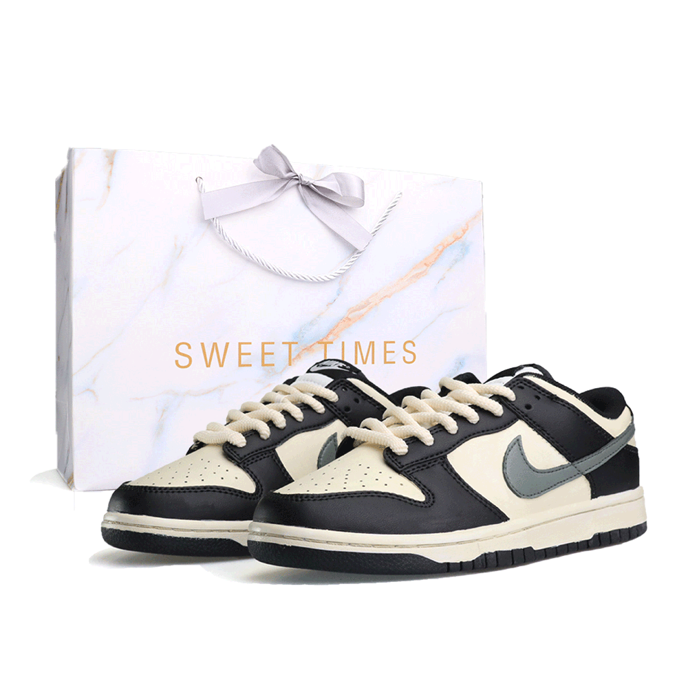 Nike Dunk Vintage Distressed, Shopping Bag Included Abrasion Resistant Low Top Skateboard Shoes Unisex White Black