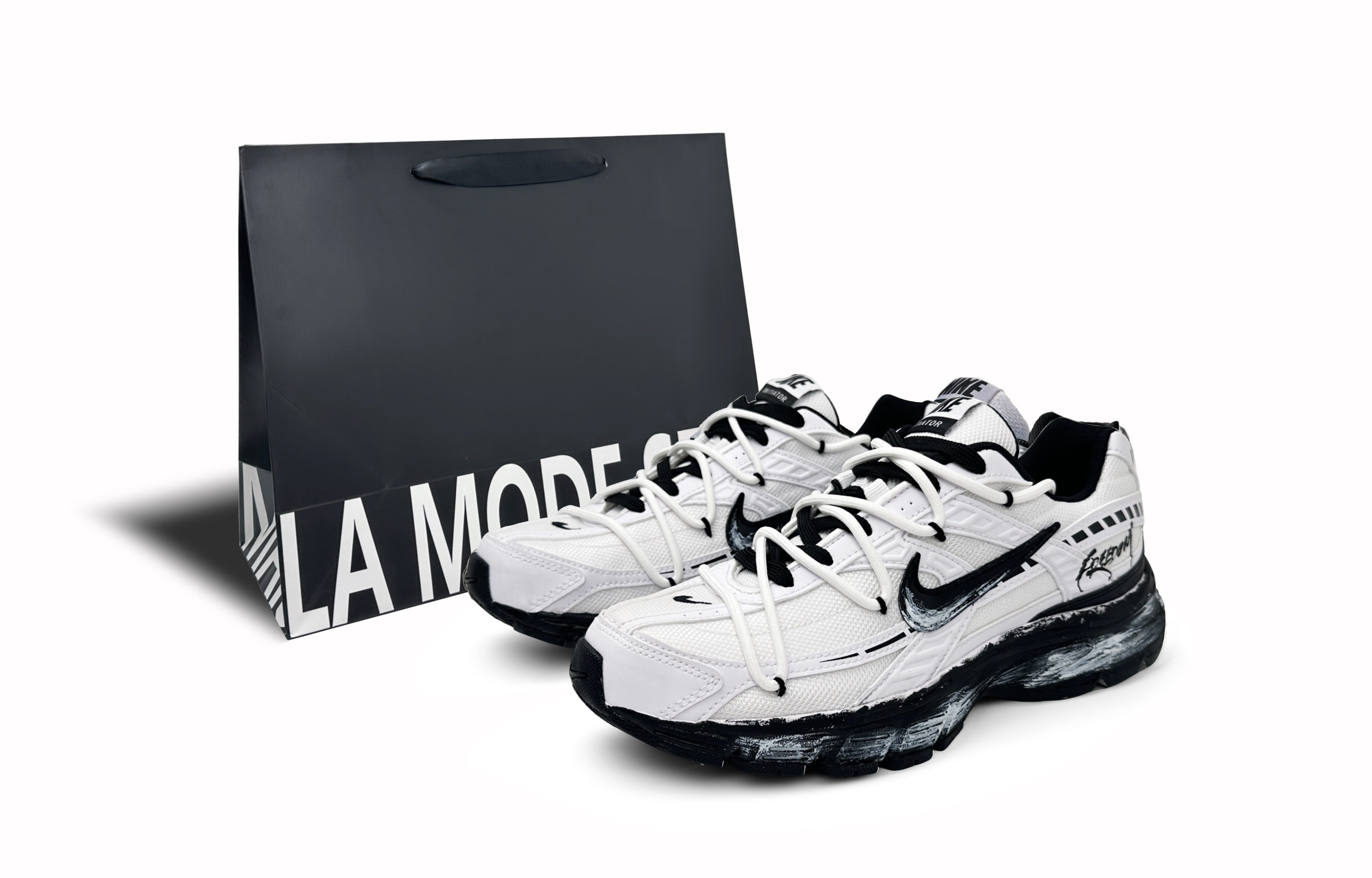 Nike Initiator Low top Running Shoes Unisex White