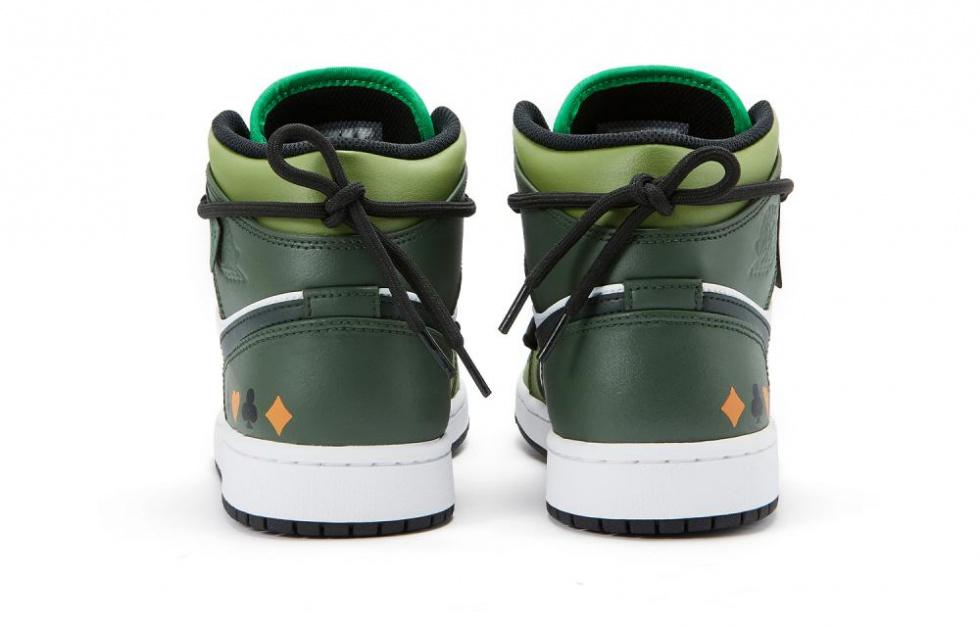 Jordan Air Jordan 1 Poker Cards Anti Slip Wear Resistant High Top Vintage Basketball Shoes Men's Green Orange White купить в интернет-магазине Yoocart с быстрой доставкой по России.